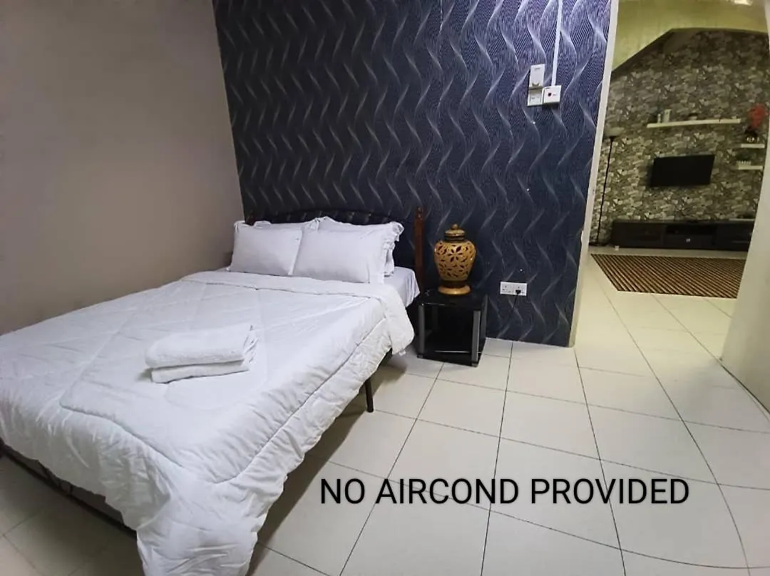 Afya Alya Guesthouse Melaka No Aircond 0*, Malacca Malaysia